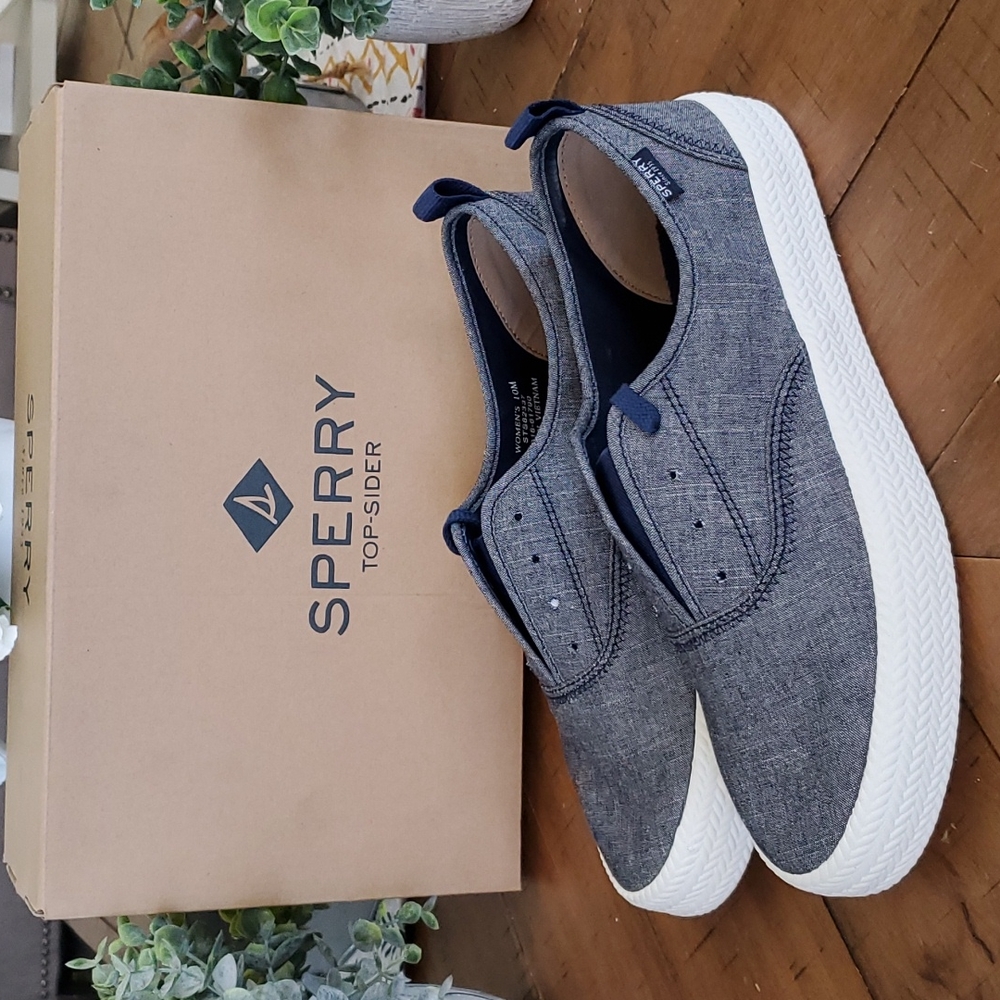 🆕️ Sperry Crest Knot Chambray Shoes